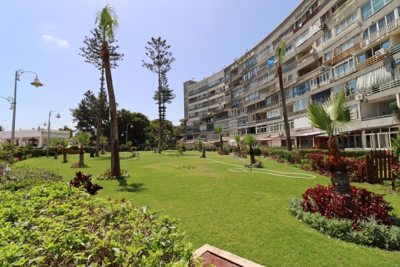 Beach Luxury Mamoura Private Beach الإسكندرية المظهر الخارجي الصورة