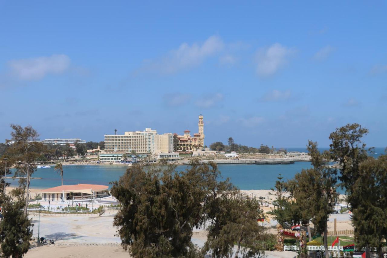 Beach Luxury Mamoura Private Beach الإسكندرية المظهر الخارجي الصورة